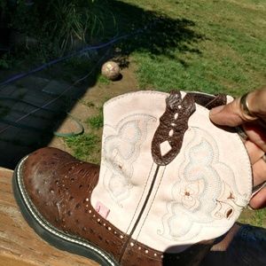 Justin Gypsy Ostrich 8B